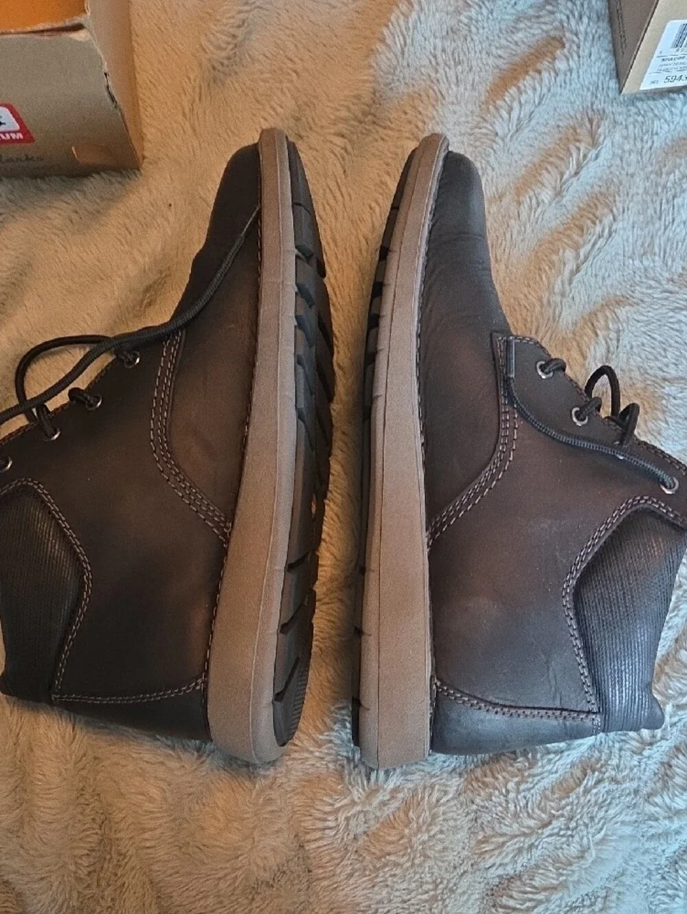 Men's Clarks  Leather Lace-Up Casual Shoes - Black Size 9.5